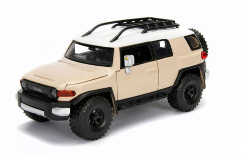 1/24 "Just Trucks" Toyota FJ Cruiser - Beige