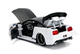 1/24 "BIGTIME Muscle" 2006 Ford Mustang GT - White